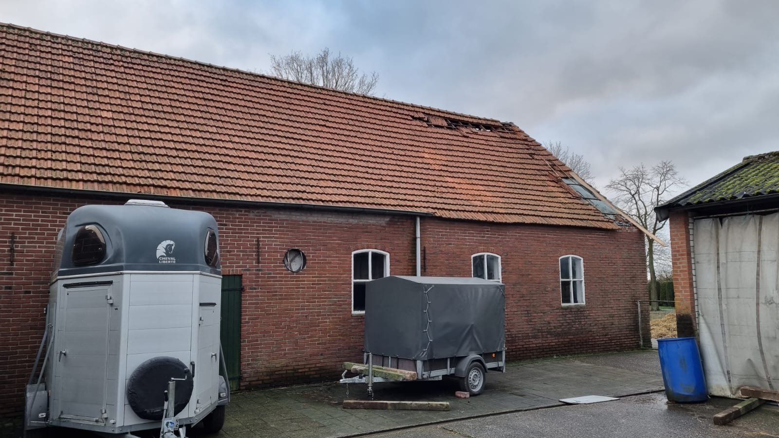 PHOTO 2022 09 26 12 29 032 dak reparatie - Dak Experts 24/7