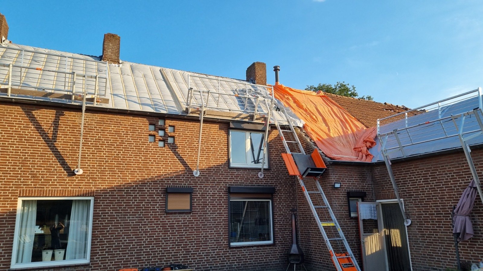 PHOTO 2022 09 26 12 29 082 dak reparatie - Dak Experts 24/7
