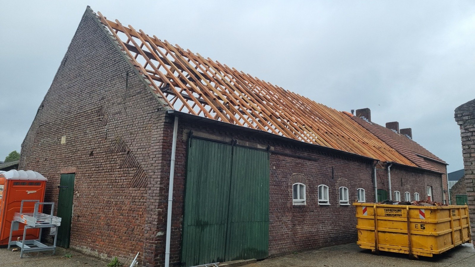 PHOTO 2022 09 26 12 29 11 dak reparatie - Dak Experts 24/7