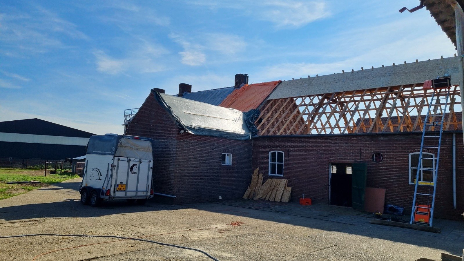 PHOTO 2022 09 26 12 29 113 dak reparatie - Dak Experts 24/7