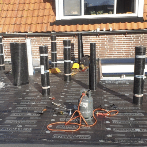 Bitumen + Velux